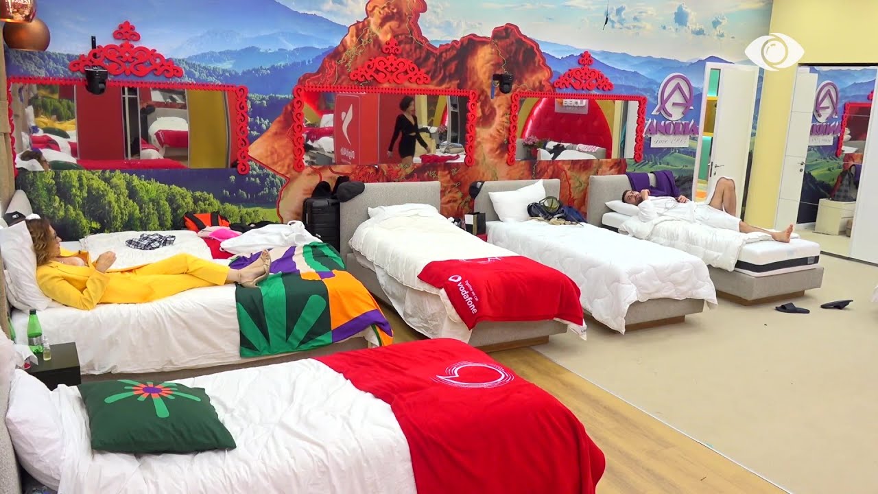 “Asaj që mban në krevat…”/ Egla-Meritonit: Vëllait tënd i vjen turp që të shikon ty