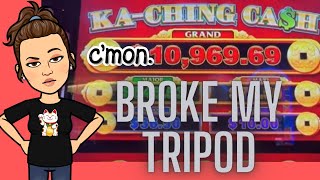 KA-CHING $$ CASH $$ at CIRCA in LAS VEGAS!!