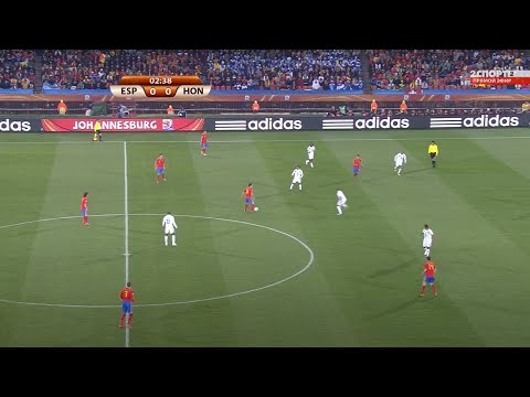 Xavi at the 2010 World Cup: Technique and Control