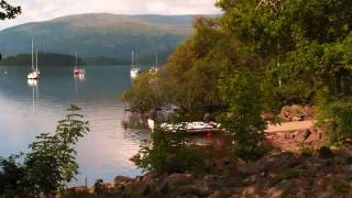 preview picture of video 'Camping and Caravanning Club Site: Millarochy Bay (Loch Lomand and the Trossachs)'