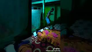 Download lagu Orang yang sangat tolol mp3 Download lagu Orang yang sangat tolol mp3