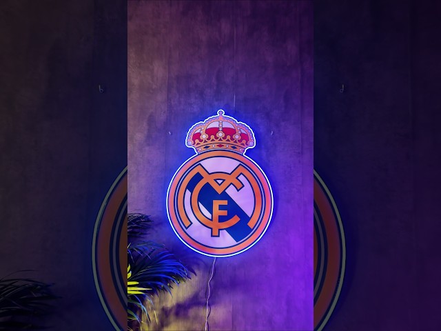 Vídeo relacionado con Real Madrid Gorro CF Adulto Hombre Azul Marino Escudo Relieve Blanco - Modelo: RM5GO21