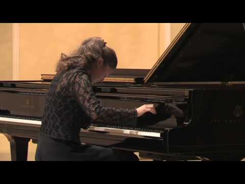 Olga Jegunova plays Brahms 3 Intermezzi op 117