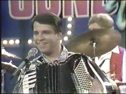 Miskulin - Trebar "Mis-Tre" Band - Sunday Varieties Polka TV Show