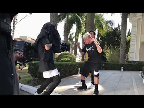 MC Pedrinho e Frankie Carrera - Ella Mi Amor (Video Clipe)  Em Breve