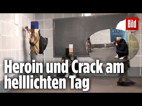 Hier werden harte Drogen öffentlich konsumiert | Berliner U-Bahn-Station Schönleinstraße