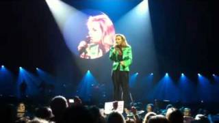 Anastacia talking about her tight pants and Underground Army