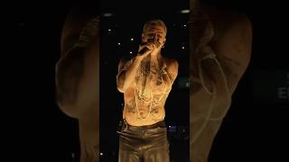 Manëskin canta “Ella baila sola” en vivo