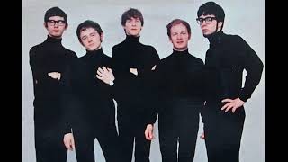 BARE HUGG MANFRED MANN DES