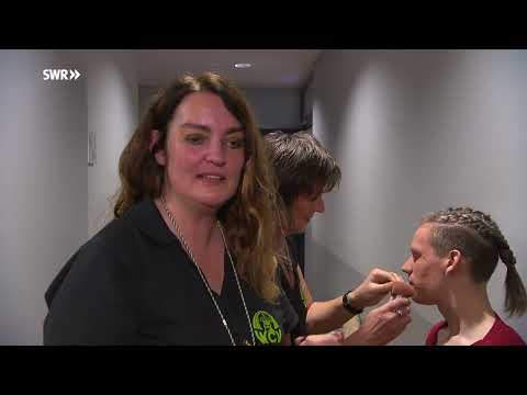 Bühne frei fürs Männerballett