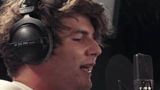 FABER «Umbrella» (Rihanna Cover) - SRF 3 Live Session