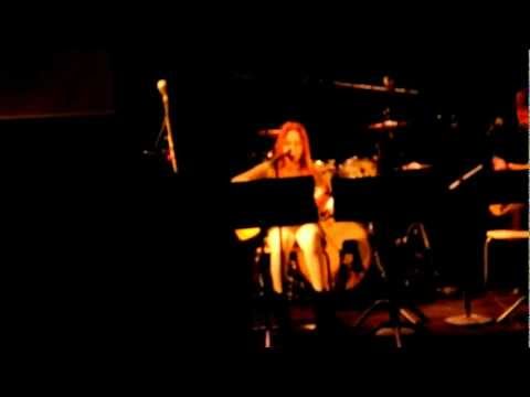 Välkommen in  Cover by Felicia