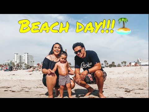 JOJO’s FIRST TIME AT THE BEACH!!! (Cutest thing ever!)