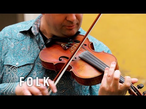 Kristian Bugge - Råby Hopsa og Polka efter Svenske Nils