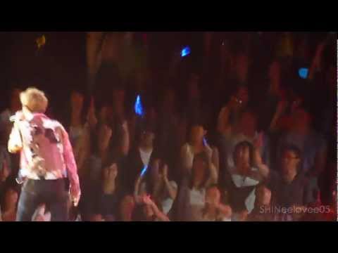 [CLOSEUP/FANCAM] 120520 Amber & Key & Kris Like a G6 (Key Cut) @ SMTOWN LA, Honda Center6.wmv