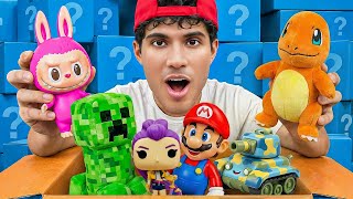 Opening Mystery Boxes from the Internet with Alejo Igoa thumbnail