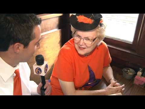 Pick a Place for Pinsonnault: Leslie Depot Diner