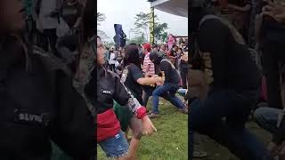 Download lagu Urung Gelem di tambani #shorts# shorts #ebeg #janturan mp3