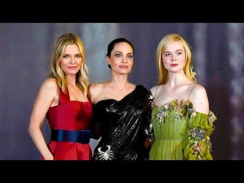 download lagu mp3 mp4 Maleficent 2 World Premiere, download lagu Maleficent 2 World Premiere gratis, unduh video klip Maleficent 2 World Premiere