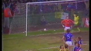 preview picture of video '1985 Milk Cup Semi-Final  Norwich 2:0 Ipswich'