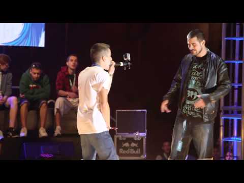 Skone vs Jonko - Cuartos - Málaga - Red Bull Batalla de los Gallos 2014 (Oficial)