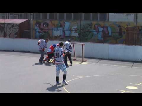 Hokejbal Bukovinka - Man in Black 24.4.2010 zostrih.mpg