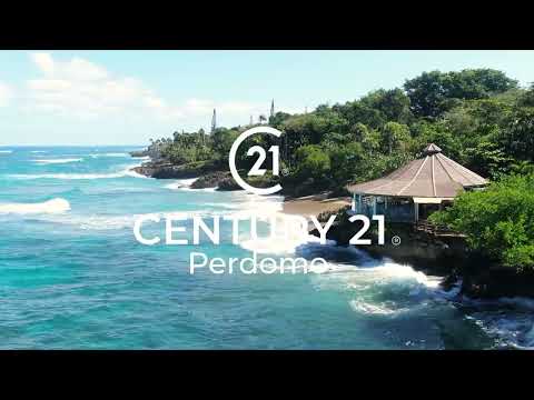 Cabarete Luxury Real Estate – Elegant Beachside Villa in Gated Community | $1.39M | H-4460-CA