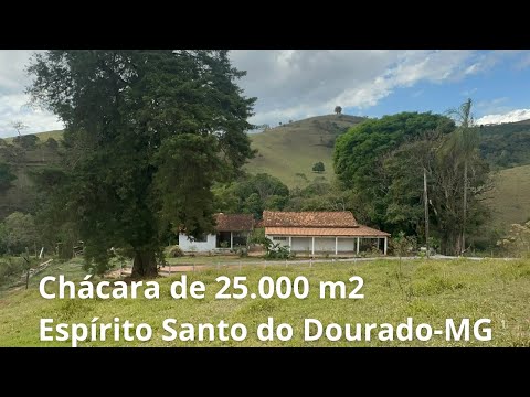 Chácara de 25.300 m²  com Casa Poço de Peixe e Riacho na Divisa em Espírito Santo do Dourado MG