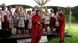 Cosmonautix feat. Ukrainian girls choir - Marusia/Katjuscha