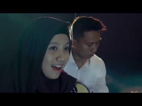 Deen Assalam cover by Dyandra Zafira & Nella Firdayati feat Agung Bayu