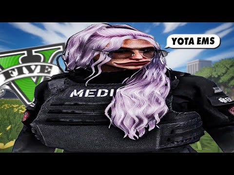 BECOMING AN EMS WHO FREEKILLS ALL THE PLAYERS... (gta rp troll)