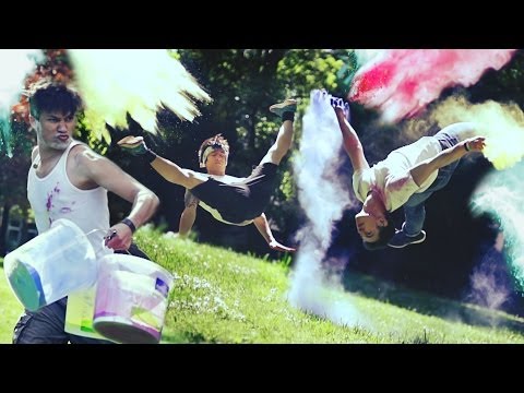 Bunte MehlSchlacht in SlowMotion