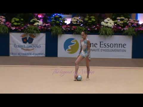 Sabina ASHIRBAYEVA (KAZ) ball - 2014 Corbeil AA