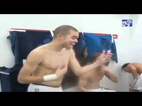 Real Madrid Celebrando El Titulo En El Vestuario de San Mames