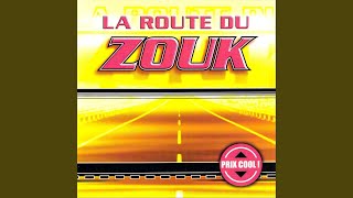 Download lagu J'ai si mal mp3