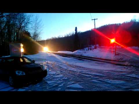 [HD] BCOL 4654, IC 1015 in Rivière-Bleue Qc. (Pelletier SUB, MP.41.16)