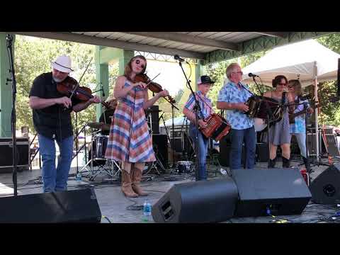 Festivals Acadiens 2019: Jesse Lege & Bayou Brew with Jace Goulas - "J'ai Ete au Bal"