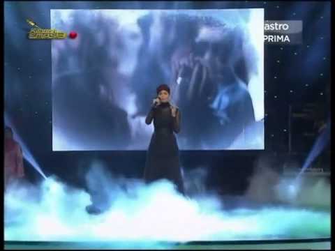 JACLYN VICTOR    jagalah diri & one moment in time 640x480