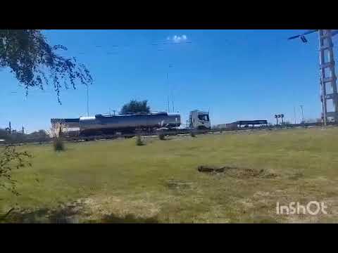 Camiones en cruce de RN19 , RP158 y RP1 , San Francisco , Cordoba , video 108 . SUSCRIBITE !!
