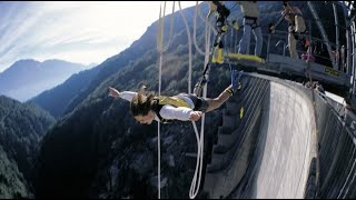 preview picture of video 'Verzasca Dam Bungee Jumping, Contra Dam, Ticino, Switzerland, Europe'