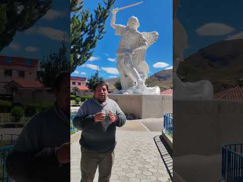 ¡Gran estatua a San Miguel Arcángel, en Junín!