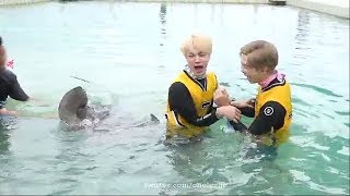 Jin got scared with the biggest stingray