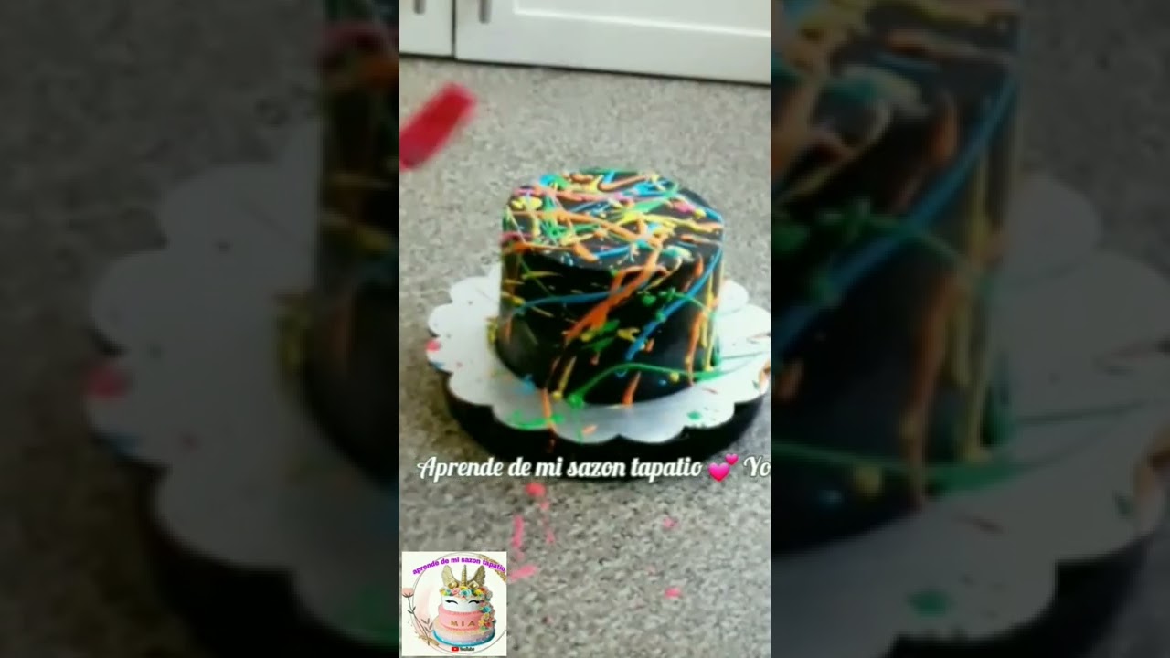 cómo hacer un pastel con escurrido o chorreado color neón