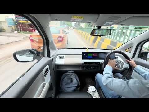 POV-MG COMET EV Rush to the Office.