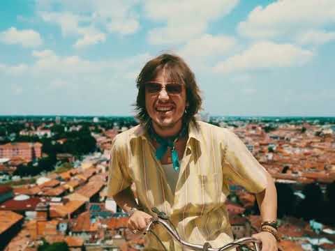 Via Carlo Mayr - Joe Vannini, Mojee