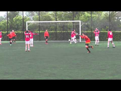 10 mei 2014 VV De Meern D4 - SV Nieuw Utrecht D1 com 1-3 Doelpunt Joshua