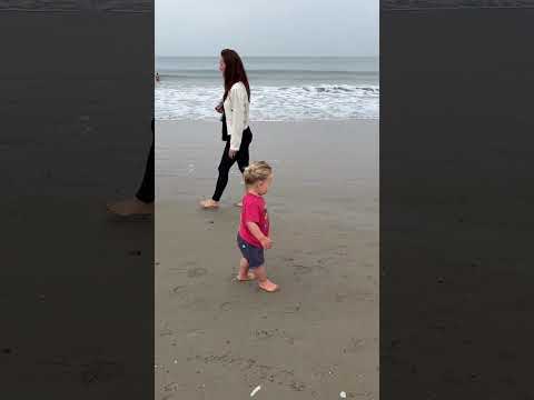 🏖️ Austin's Beach Challenge: Walking Backwards like a Pro! 🚶‍♂️💨