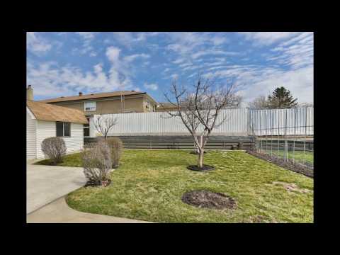 117 Hullmar Drive - Toronto, ON