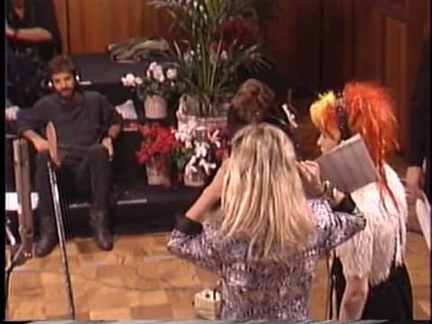 Cyndi Lauper Solo Recording We R the World 1985