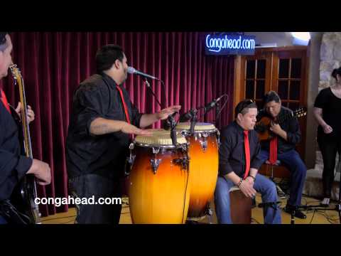 Sarandango performs Dos Papas - Chinchivi